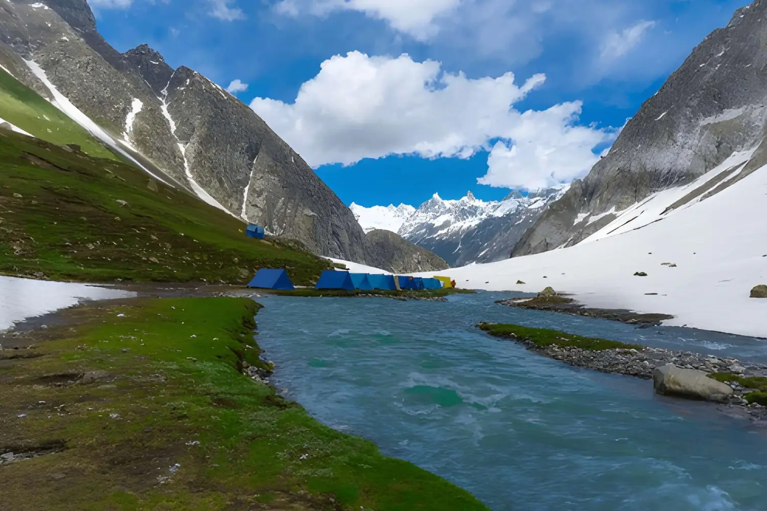Hampta Pass Trek