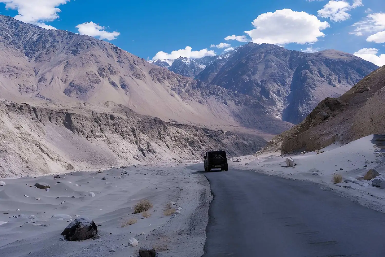 Ladakh Jeep Safari