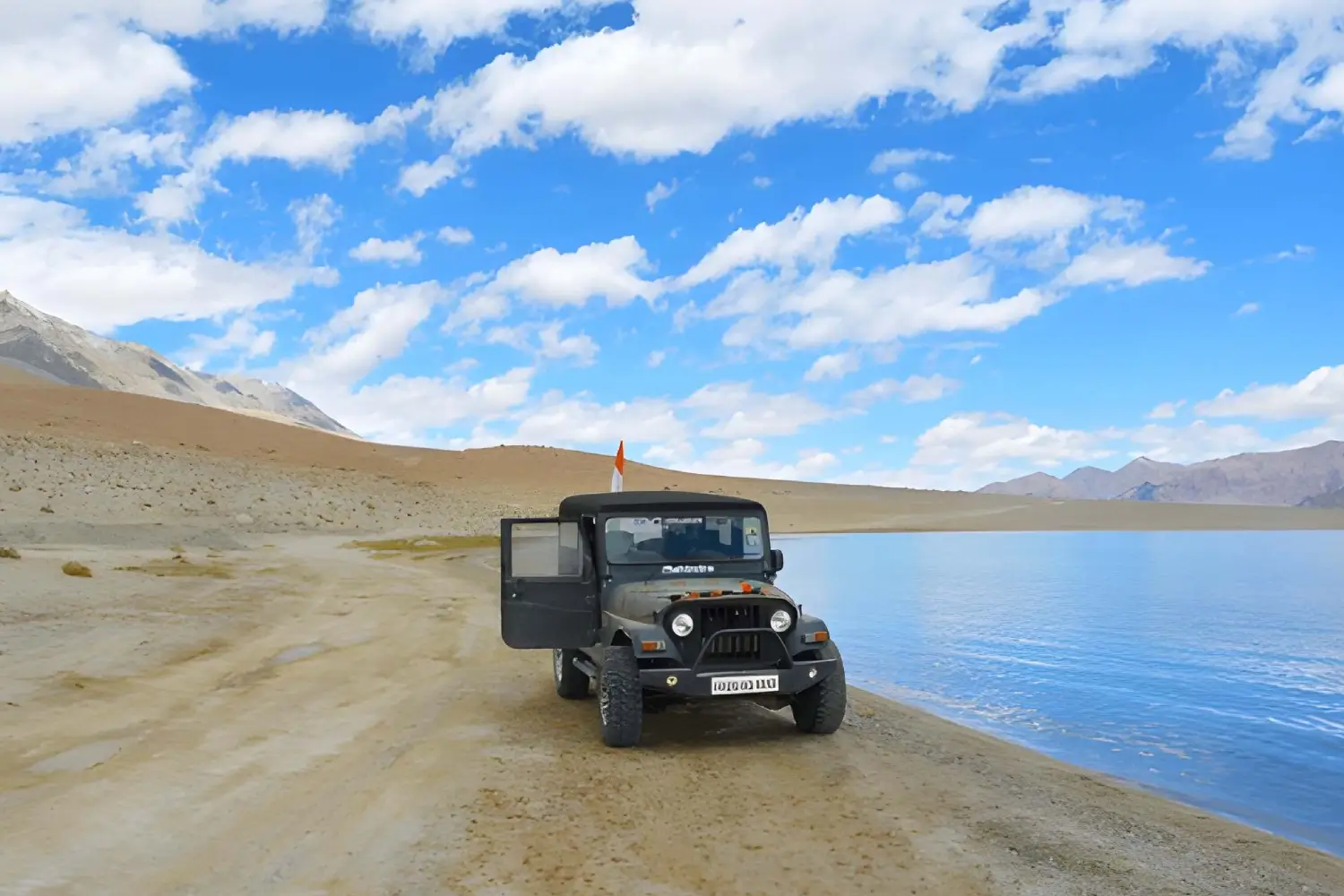 Leh - Manali Jeep Safari